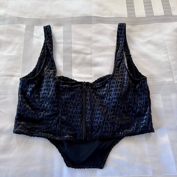 NWT Skims black velour corset crop top size large - Picture 2 of 5